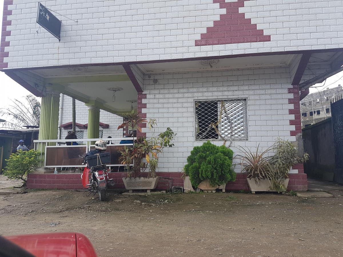 Hotel Kdv Bonabéri Extérieur photo