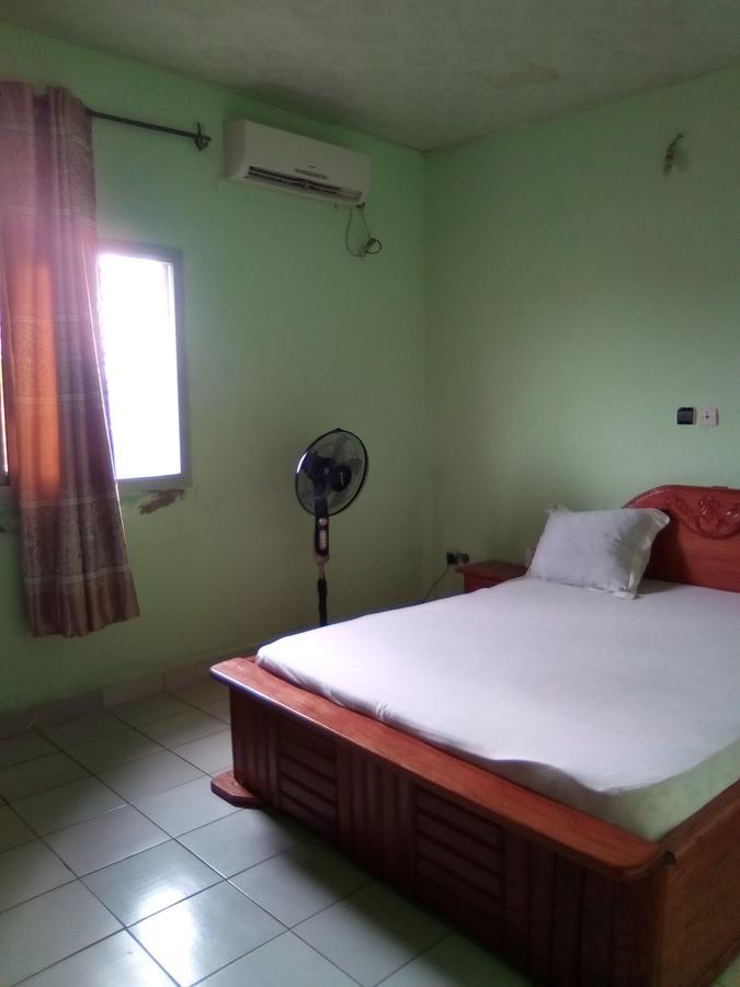 Hotel Kdv Bonabéri Extérieur photo